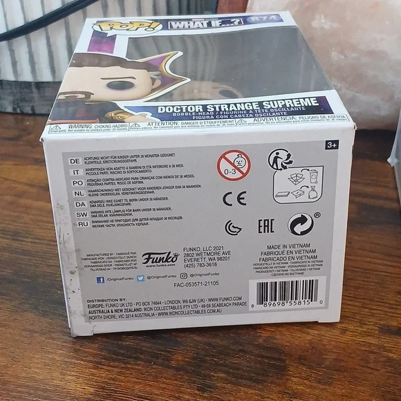 Doctor Strange Supreme Funko Pop Figure - Picture 6 of 6